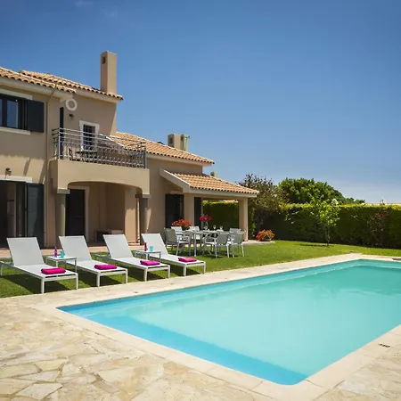 Iro * Argostoli (Kefalonia)