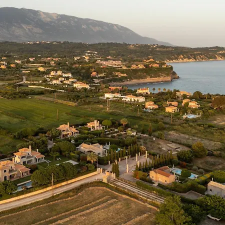 Iro * Argostoli (Kefalonia)