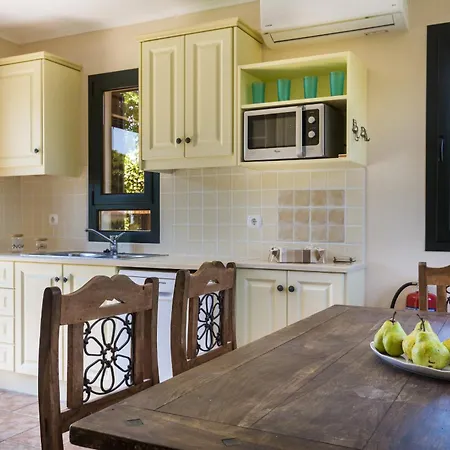 Iro Аргостолион